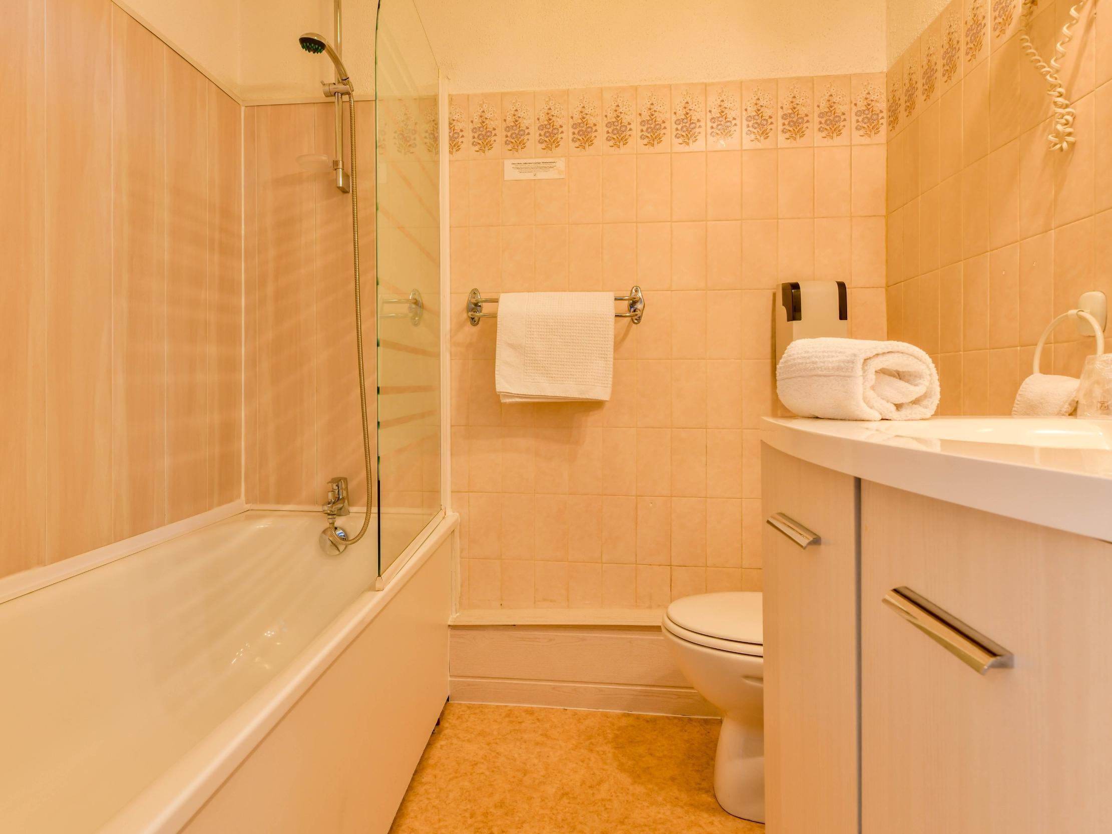 Gan Logis Hostellerie Du Neez מראה חיצוני תמונה